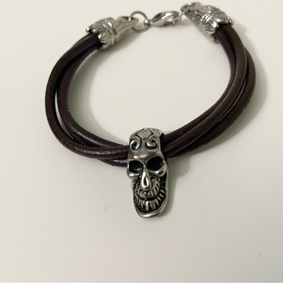 Gothic Bracelet with Silver Skull Charm - Picture 15 of 15